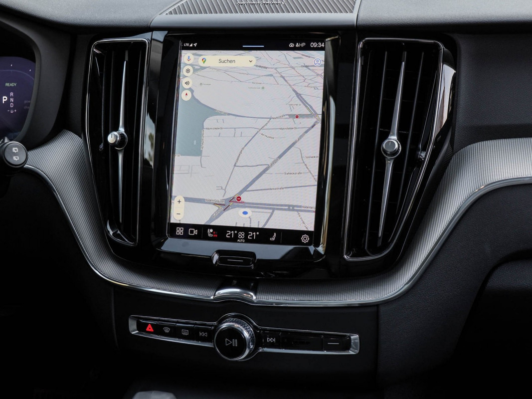 Volvo XC60 T6 Recharge AWD - SUV/Off-road - Blau - Gebrauchtwagen - Bild 9