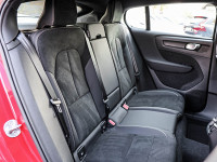 Volvo C40 Twin Pure Electric AWD - SUV/Off-road - Rot - Gebrauchtwagen - Bild 5