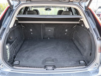 Volvo XC60 T6 Recharge AWD - SUV/Off-road - Blau - Gebrauchtwagen - Bild 12