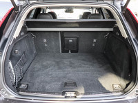 Volvo XC60 T6 Recharge AWD - SUV/Off-road - Grau - Gebrauchtwagen - Bild 12