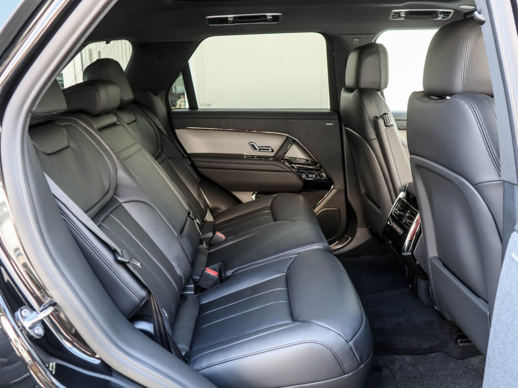 Land Rover Range Rover Sport - SUV/Off-road - Schwarz - Gebrauchtwagen - Bild 5