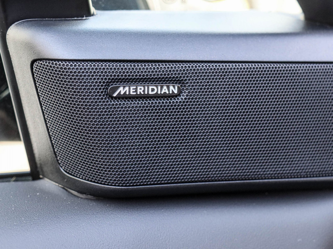 Land Rover Range Rover Sport - SUV/Off-road - Schwarz - Gebrauchtwagen - Bild 13