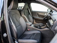 Volvo C40 Plus Recharge Pure Electric 2WD - SUV/Off-road - Schwarz - Gebrauchtwagen - Bild 7