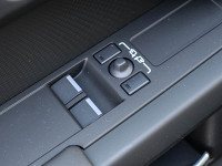 Land Rover Defender - SUV/Off-road - Schwarz - Gebrauchtwagen - Bild 13