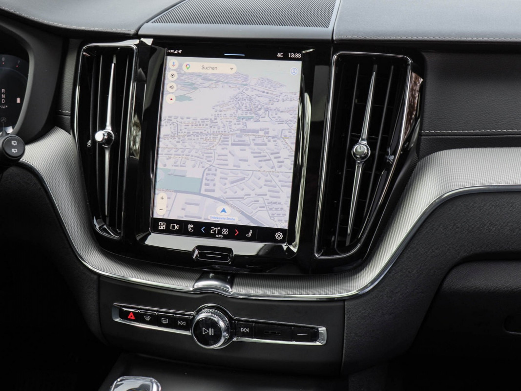 Volvo XC60 B5 Aut. - SUV/Off-road - Schwarz - Gebrauchtwagen - Bild 9