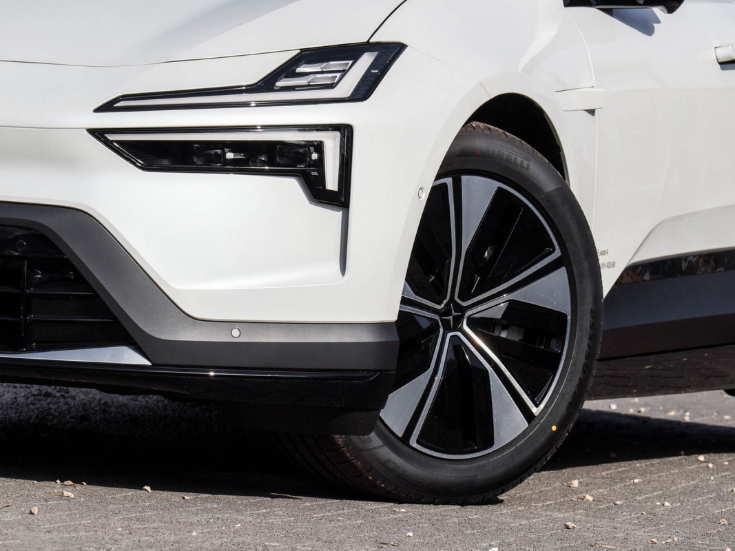 Polestar 4 Prime - Limousine - Weiss - Gebrauchtwagen - Bild 6