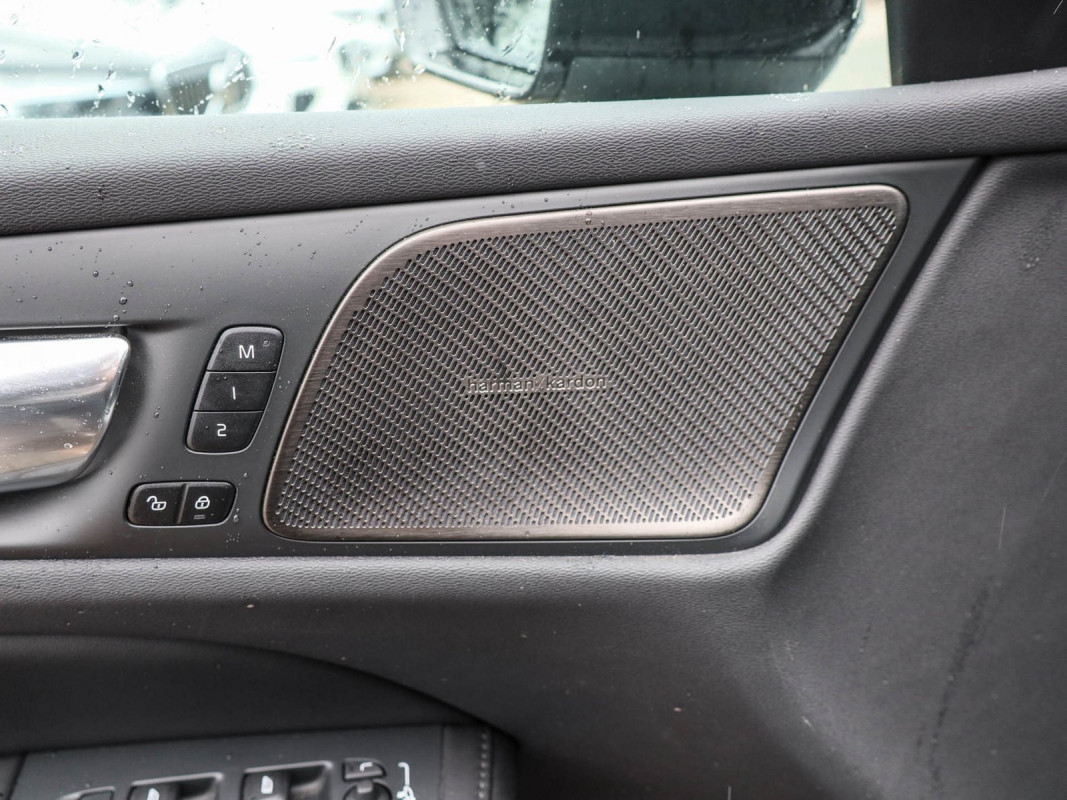 Volvo V60 T6 AWD - Kombi - Grau - Gebrauchtwagen - Bild 15