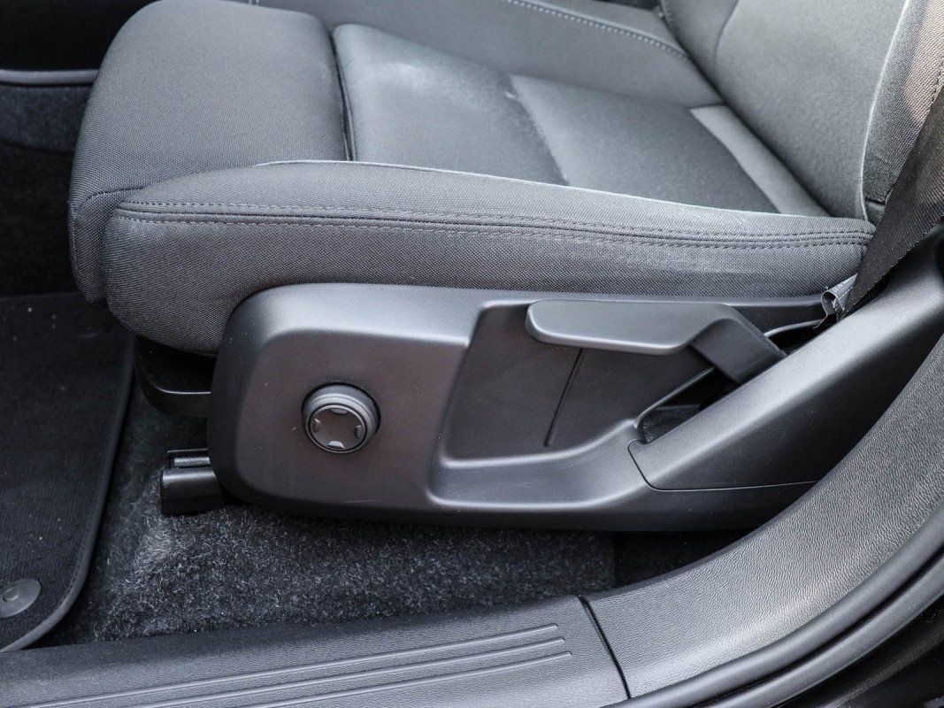 Volvo XC40 Single Motor - SUV/Off-road - Schwarz - Gebrauchtwagen - Bild 14