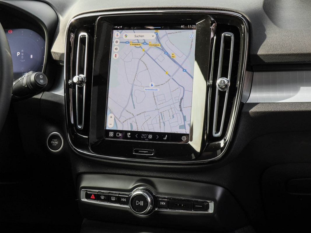 Volvo XC40 B4 (B) - SUV/Off-road - Schwarz - Gebrauchtwagen - Bild 9