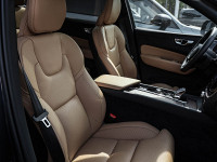 Volvo XC60 T6 AWD Recharge - SUV/Off-road - Blau - Gebrauchtwagen - Bild 7