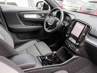 Volvo XC40 B3 (B) - SUV/Off-road - Grau - Gebrauchtwagen - Bild 3