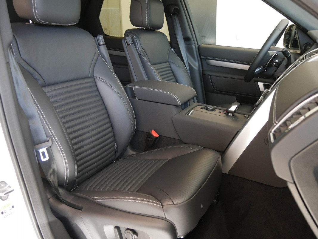 Land Rover Discovery 5 D250 Dynamic SE - SUV/Off-road - Weiss - Gebrauchtwagen - Bild 6