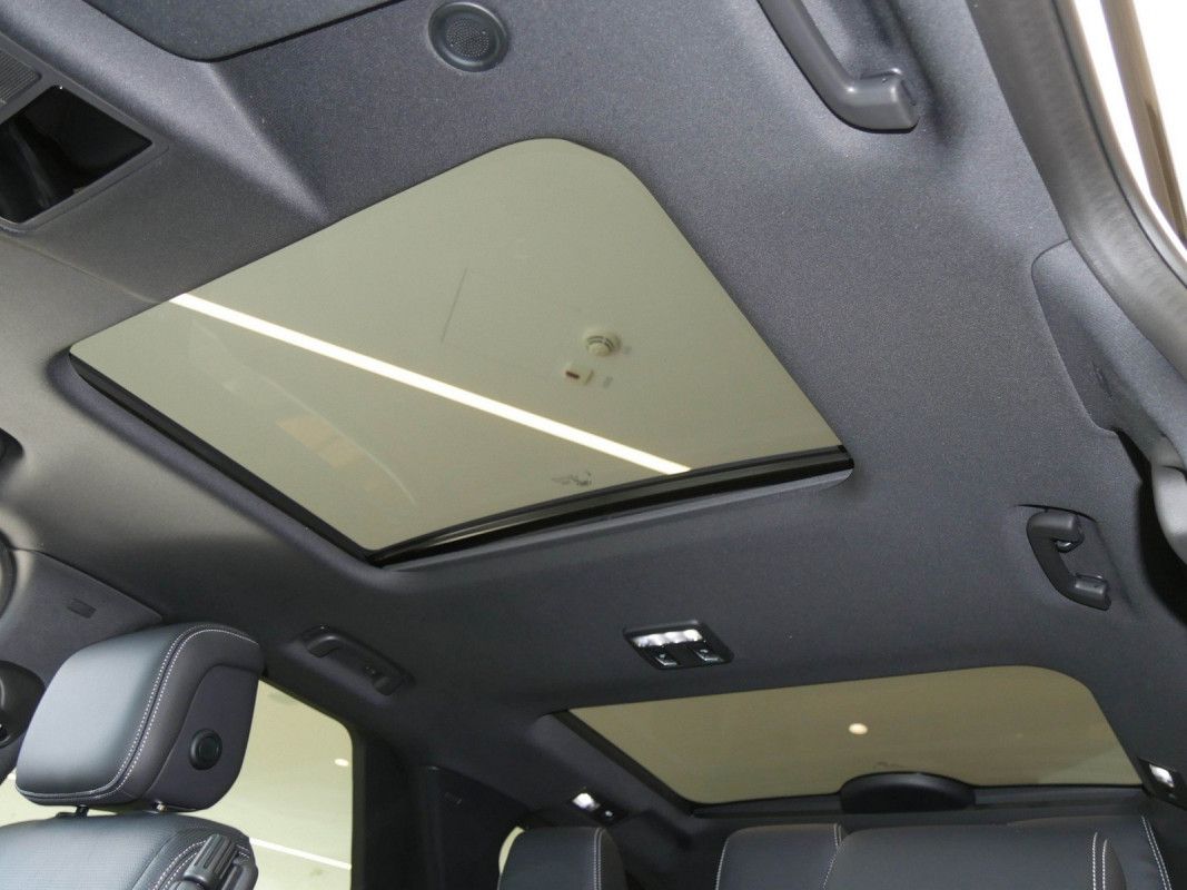 Land Rover Discovery 5 D250 Dynamic SE - SUV/Off-road - Weiss - Gebrauchtwagen - Bild 10