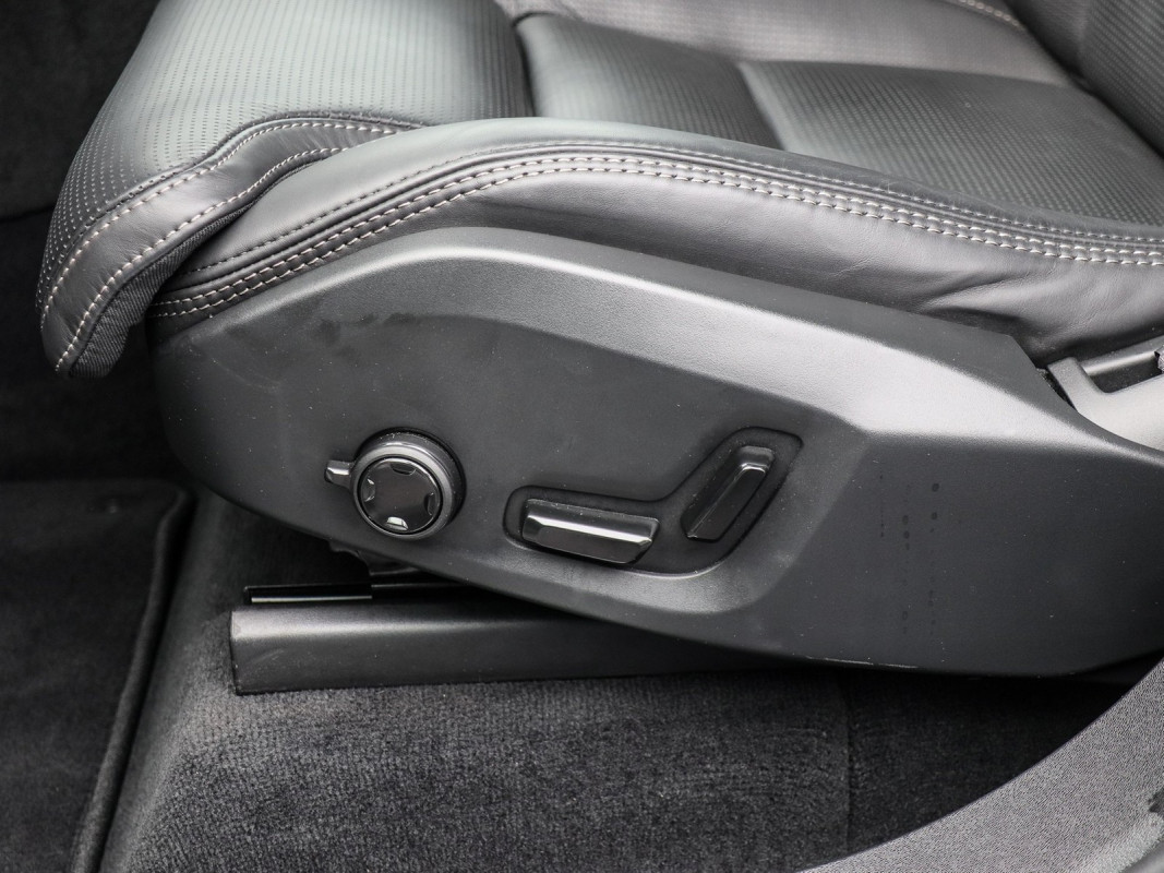 Volvo XC90 T8 AWD - SUV/Off-road - Weiss - Gebrauchtwagen - Bild 14