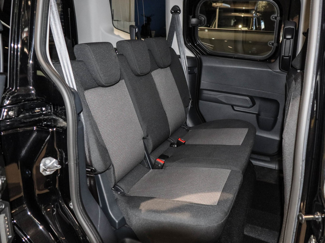Ford Tourneo Courier - Van/Minibus - Schwarz - Neuwagen - Bild 4