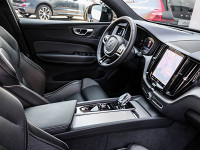 Volvo XC60 B5 AWD - SUV/Off-road - Grau - Gebrauchtwagen - Bild 3