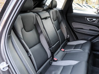 Volvo XC60 B5 AWD - SUV/Off-road - Grau - Gebrauchtwagen - Bild 5