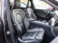 Volvo XC60 B5 AWD - SUV/Off-road - Grau - Gebrauchtwagen - Bild 7