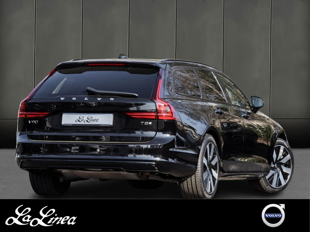 Volvo V90 T8 AWD - Kombi - Schwarz - Gebrauchtwagen - Bild 2
