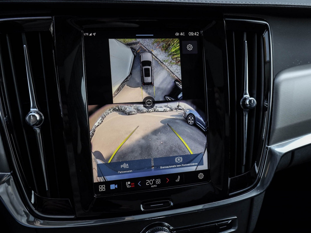Volvo V90 T8 AWD - Kombi - Schwarz - Gebrauchtwagen - Bild 14