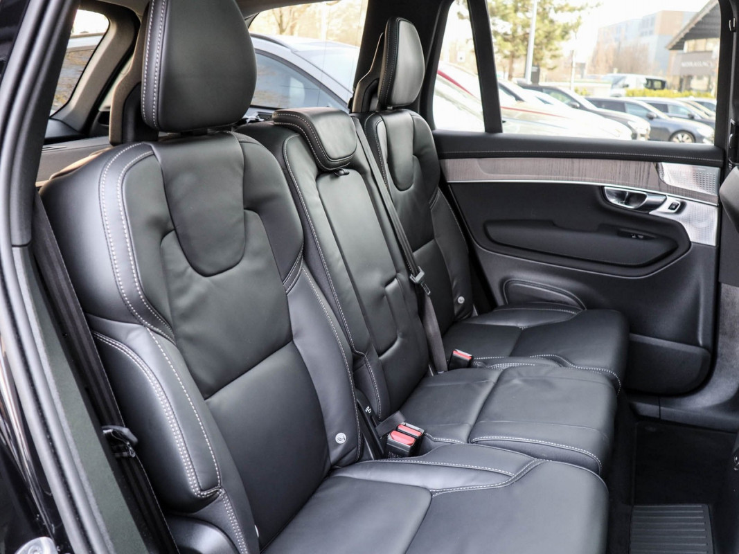 Volvo XC90 T8 AWD - SUV/Off-road - Schwarz - Gebrauchtwagen - Bild 5