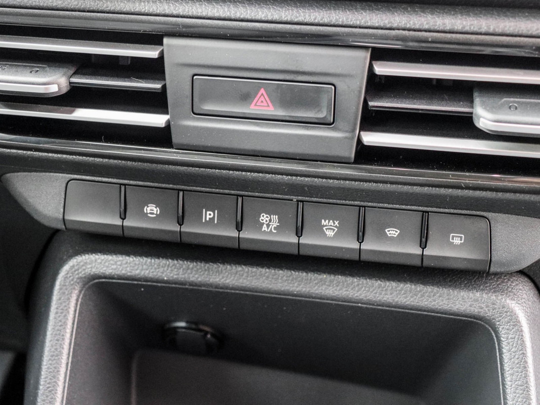 Ford Transit Connect Kastenwagen Limited L2 - Nutzfahrzeug - Weiss - Neuwagen - Bild 8