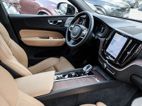 Volvo XC60 B5 (B) AWD - SUV/Off-road - Blau - Gebrauchtwagen - Bild 3