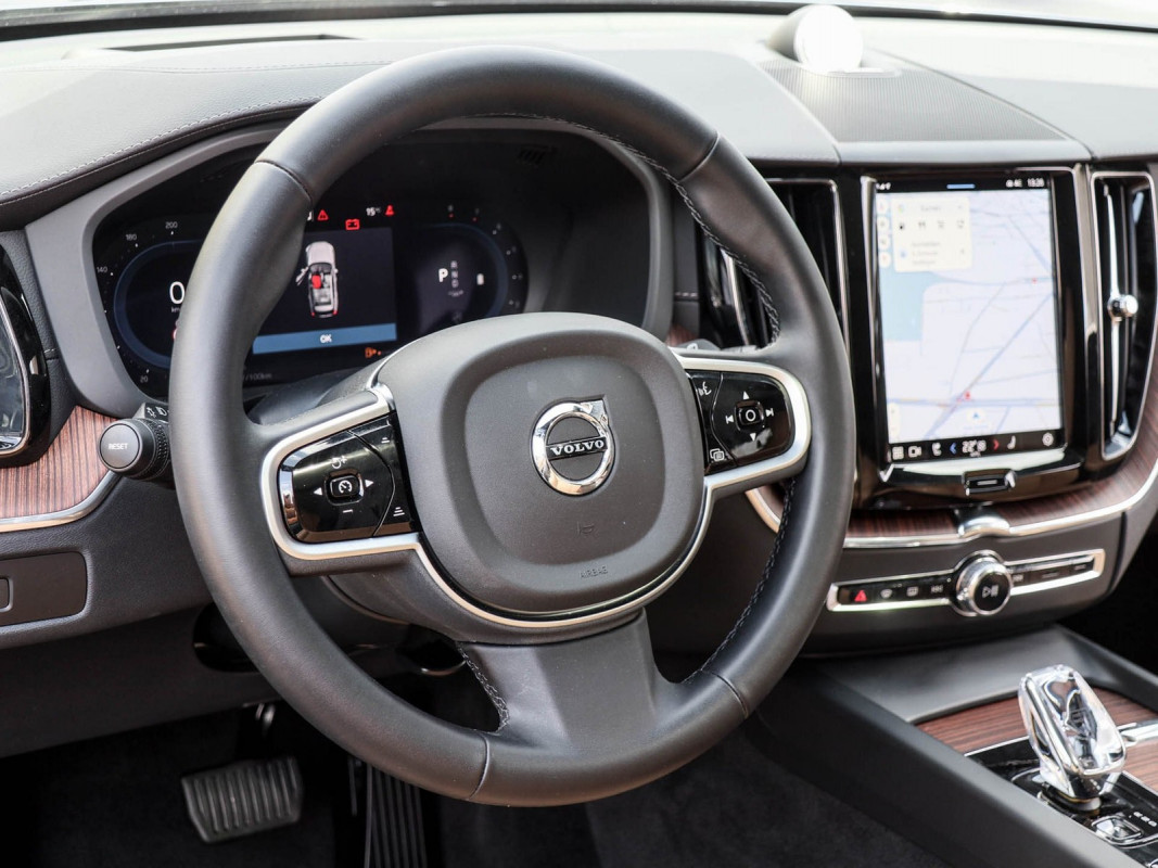 Volvo XC60 B5 (B) AWD - SUV/Off-road - Blau - Gebrauchtwagen - Bild 10