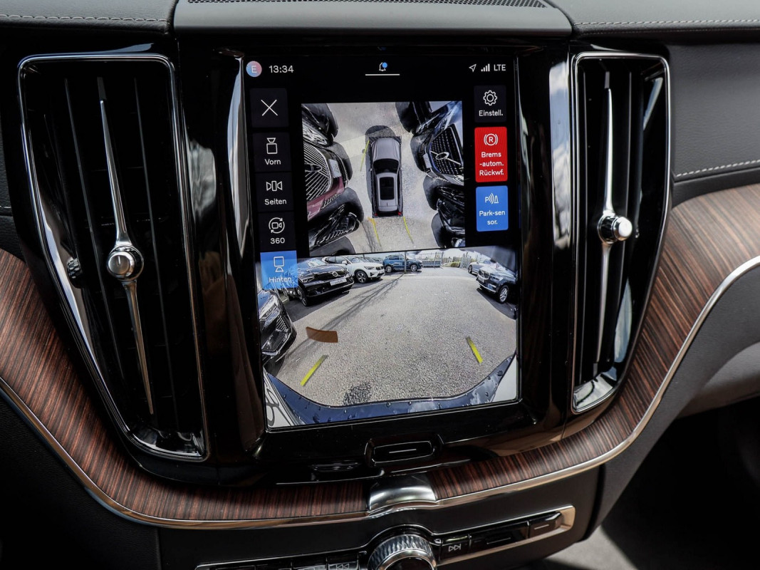 Volvo XC60 B5 (B) AWD - SUV/Off-road - Schwarz - Gebrauchtwagen - Bild 14