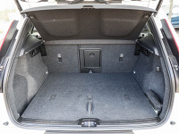 Volvo XC40 B3 - SUV/Off-road - Weiss - Gebrauchtwagen - Bild 12