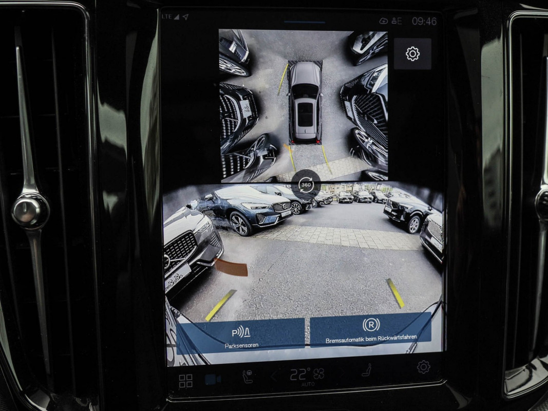 Volvo XC60 B5 (B) AWD - SUV/Off-road - Schwarz - Gebrauchtwagen - Bild 13