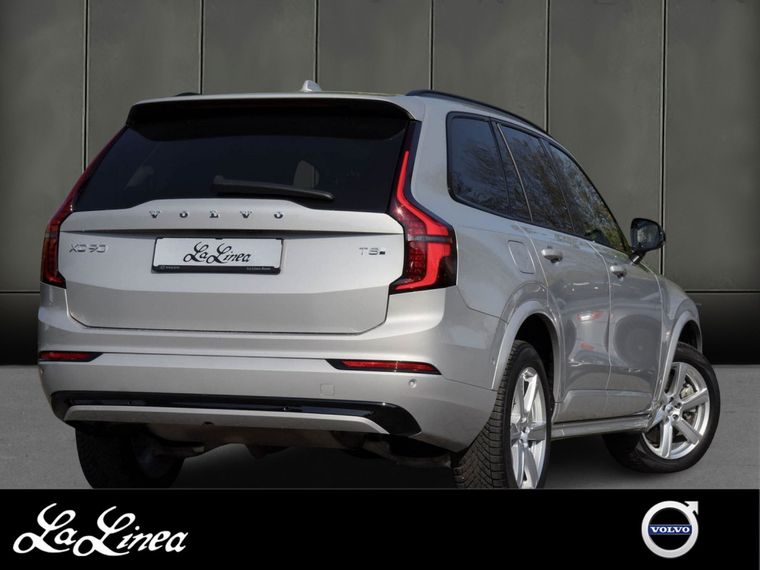 Volvo XC90 T8 Ultra Dark Recharge Plug-In Hybrid AWD - SUV/Off-road - Grau - Gebrauchtwagen - Bild 2
