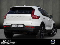 Volvo XC40 B3 Plus Dark 2WD - SUV/Off-road - Weiss - Gebrauchtwagen - Bild 2