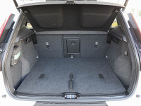 Volvo XC40 B3 Plus Dark 2WD - SUV/Off-road - Weiss - Gebrauchtwagen - Bild 11