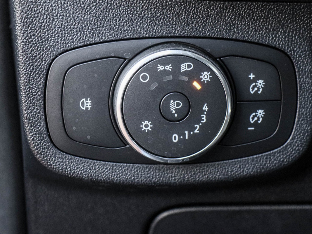 Ford Fiesta - Limousine - Blau - Gebrauchtwagen - Bild 14