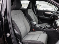 Volvo XC40 B3 - SUV/Off-road - Schwarz - Gebrauchtwagen - Bild 7