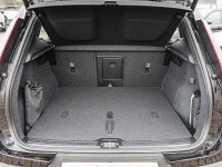 Volvo XC40 B3 - SUV/Off-road - Schwarz - Gebrauchtwagen - Bild 12