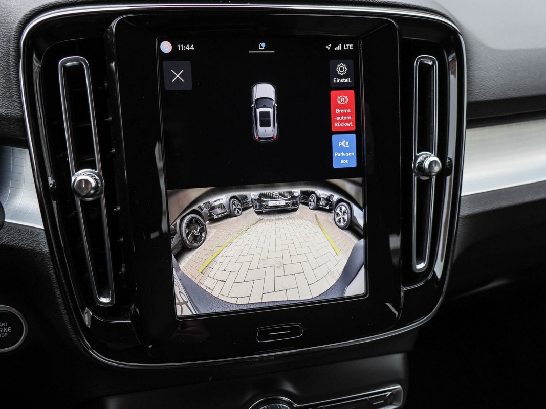 Volvo XC40 B3 (B) - SUV/Off-road - Grün - Gebrauchtwagen - Bild 13