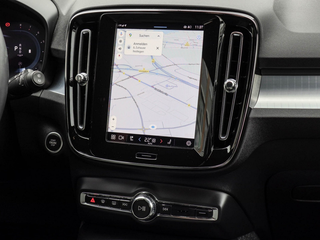 Volvo XC40 B3 (B) - SUV/Off-road - Weiss - Gebrauchtwagen - Bild 9