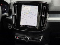 Volvo XC40 B3 (B) - SUV/Off-road - Weiss - Gebrauchtwagen - Bild 9