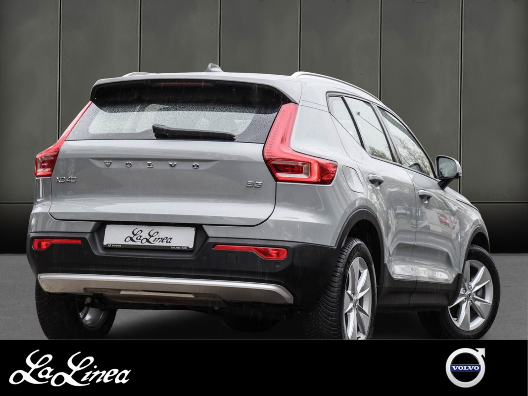 Volvo XC40 B3 (B) - SUV/Off-road - Grau - Gebrauchtwagen - Bild 2