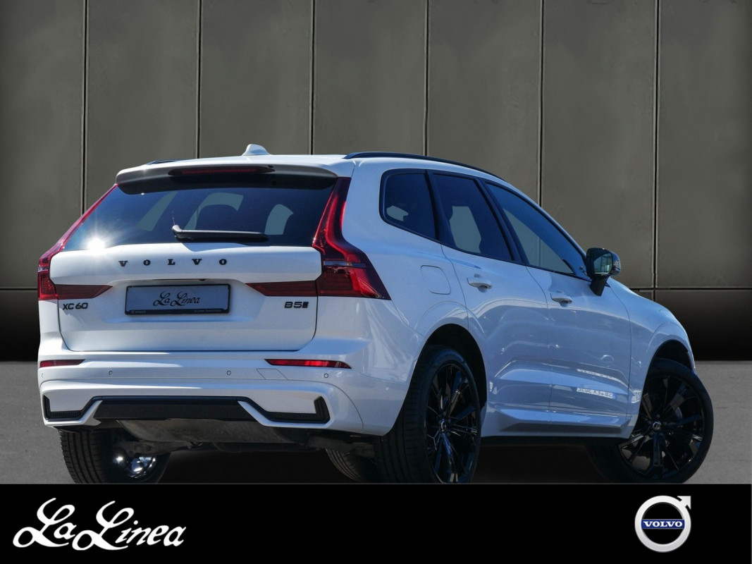 Volvo XC60 - SUV/Off-road - Weiss - Gebrauchtwagen - Bild 2
