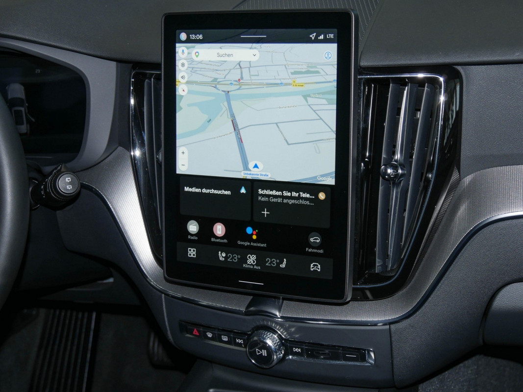 Volvo XC60 - SUV/Off-road - Weiss - Gebrauchtwagen - Bild 9