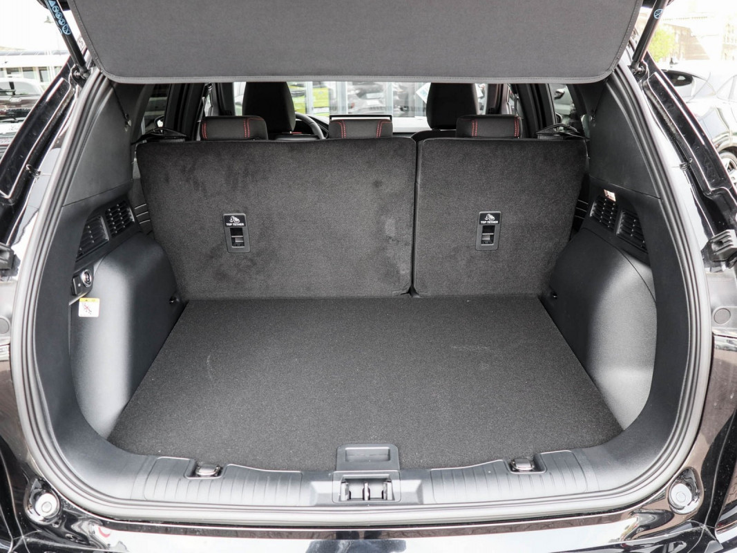 Ford Kuga - SUV/Off-road - Schwarz - Neuwagen - Bild 10