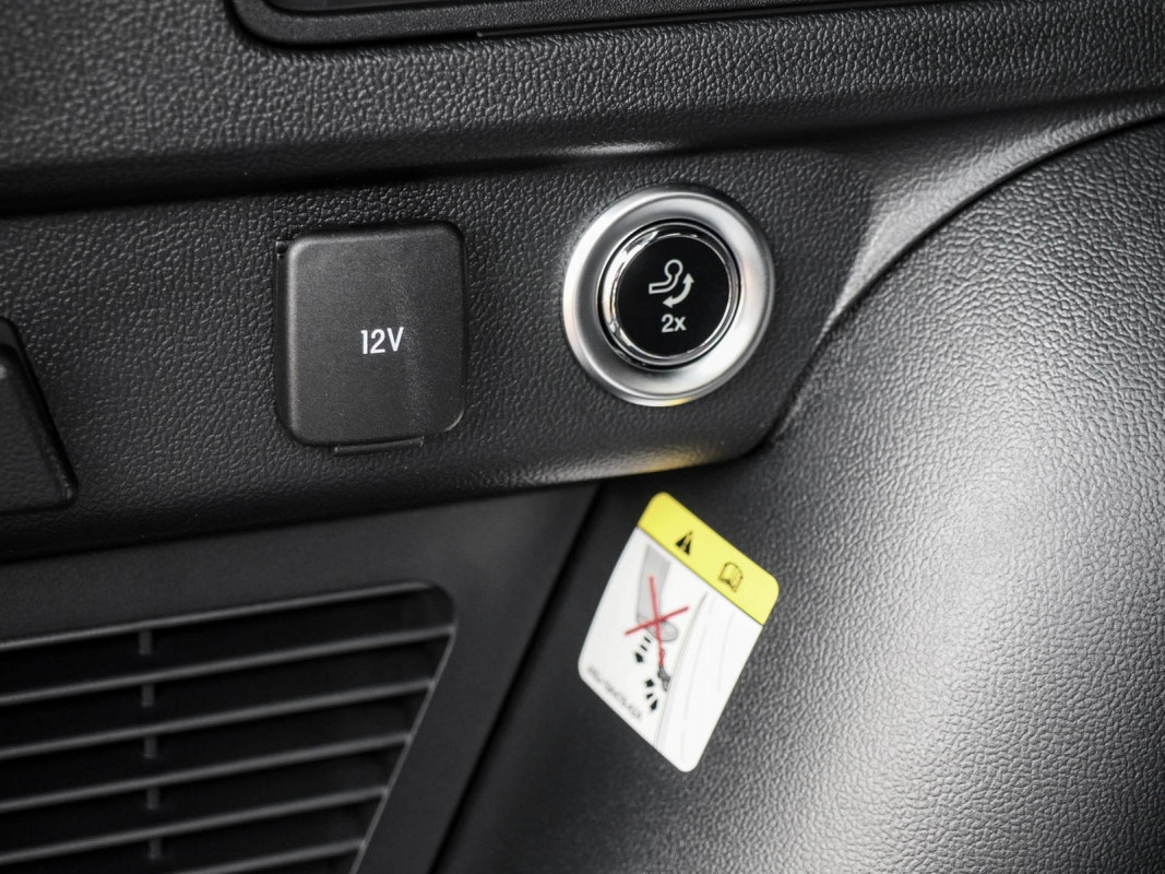 Ford Kuga - SUV/Off-road - Schwarz - Neuwagen - Bild 15