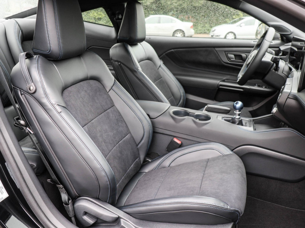 Ford Mustang Fastback Dark Horse - Sportwagen/Coupé - Schwarz - Neuwagen - Bild 6