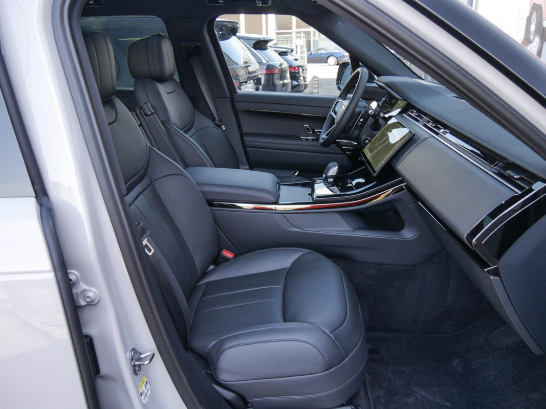 Land Rover Range Rover Sport D300 Dynamic SE - SUV/Off-road - Grau - Gebrauchtwagen - Bild 3