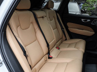 Volvo XC60 T6 Recharge AWD - SUV/Off-road - Weiss - Gebrauchtwagen - Bild 5