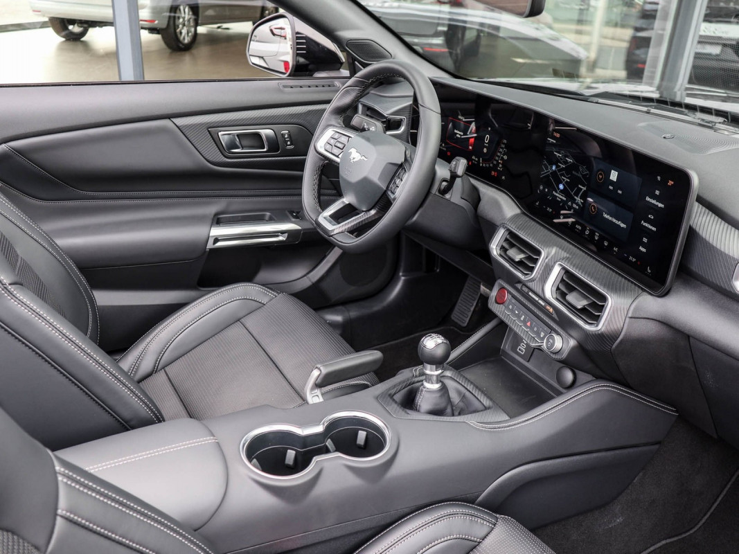 Ford Mustang GT Cabrio Handschalter - Cabrio/Roadster - Schwarz - Neuwagen - Bild 3