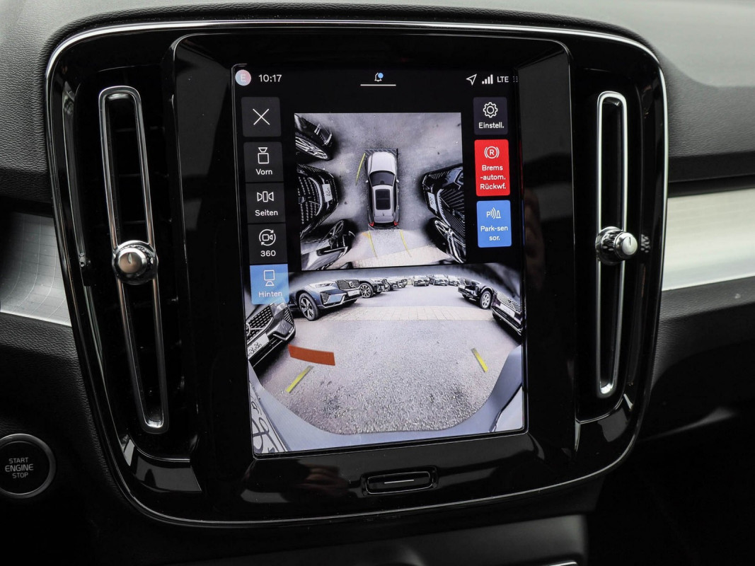 Volvo XC40 B3 - SUV/Off-road - Weiss - Gebrauchtwagen - Bild 14